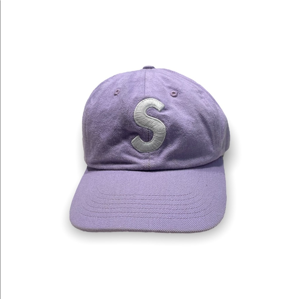 Supreme logo S